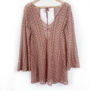 Green Envelope Lace Open Knit Beach Coverup in Mauve Pink